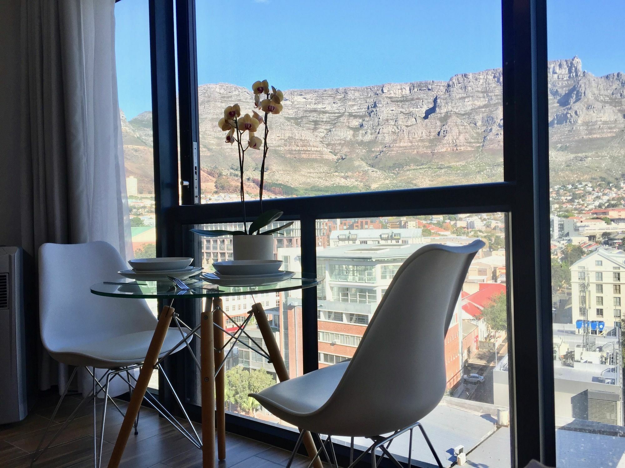 Urban Oasis At The Four Seasons Apartment Cape Town Exterior photo